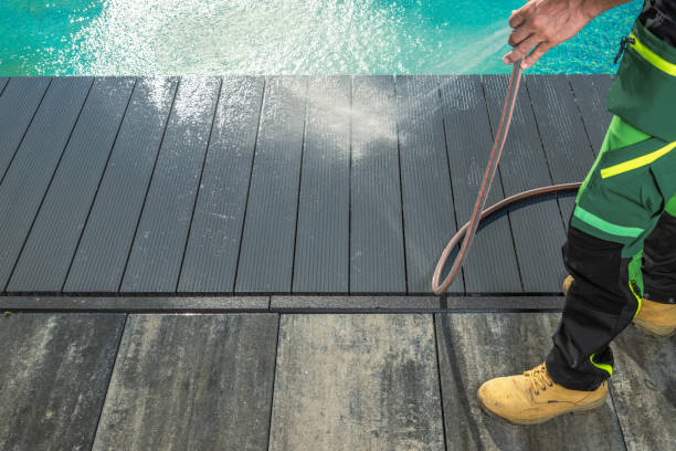 Best Commercial Pressure Washing  in Somerset, TX