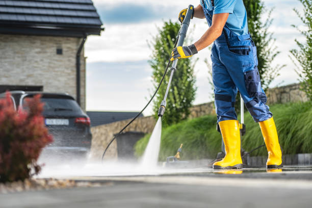 Best Roof Pressure Washing  in Somerset, TX